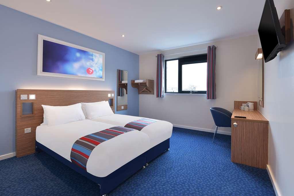 Travelodge Northwich Lostock Gralam Номер фото