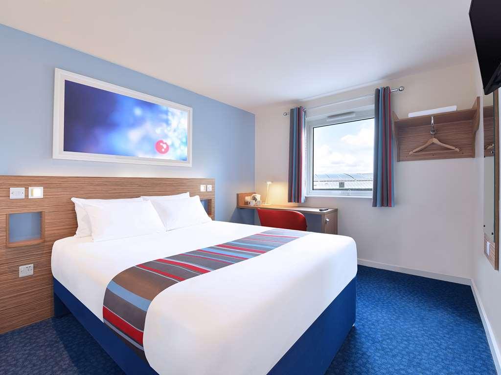 Travelodge Northwich Lostock Gralam Номер фото