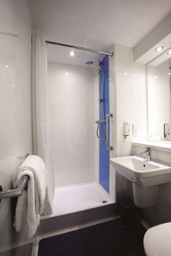 Travelodge Northwich Lostock Gralam Номер фото